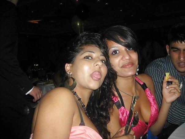 13P Paki indian uk whores