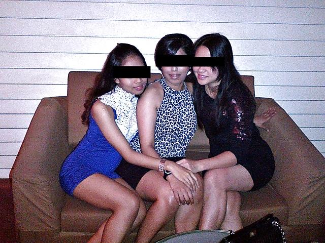 11P Malaysian Slut