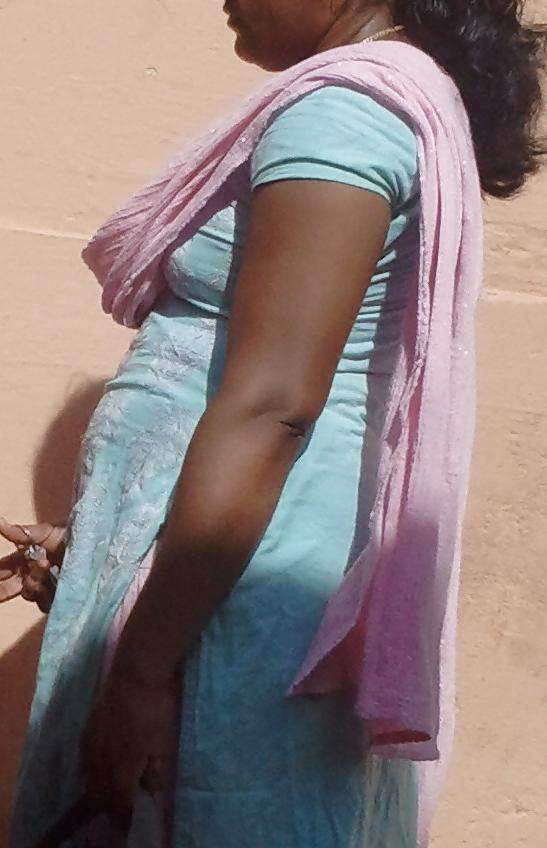 25P Indian voyeur
