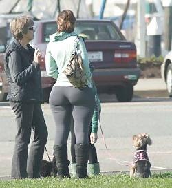 12P Round Asses In Spandex 2