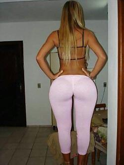 12P Round Asses In Spandex 2