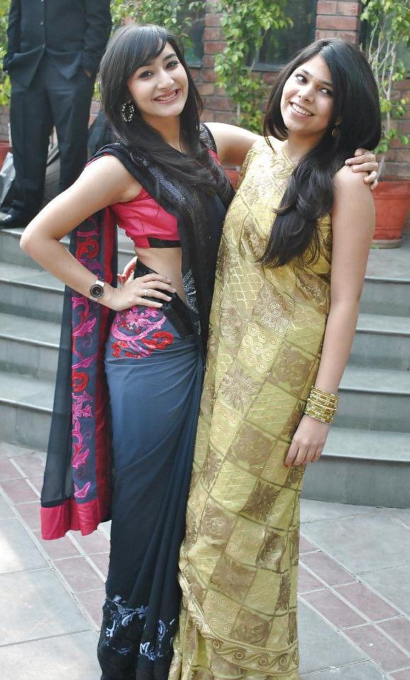 16P Hot as hell Indian girl in saree