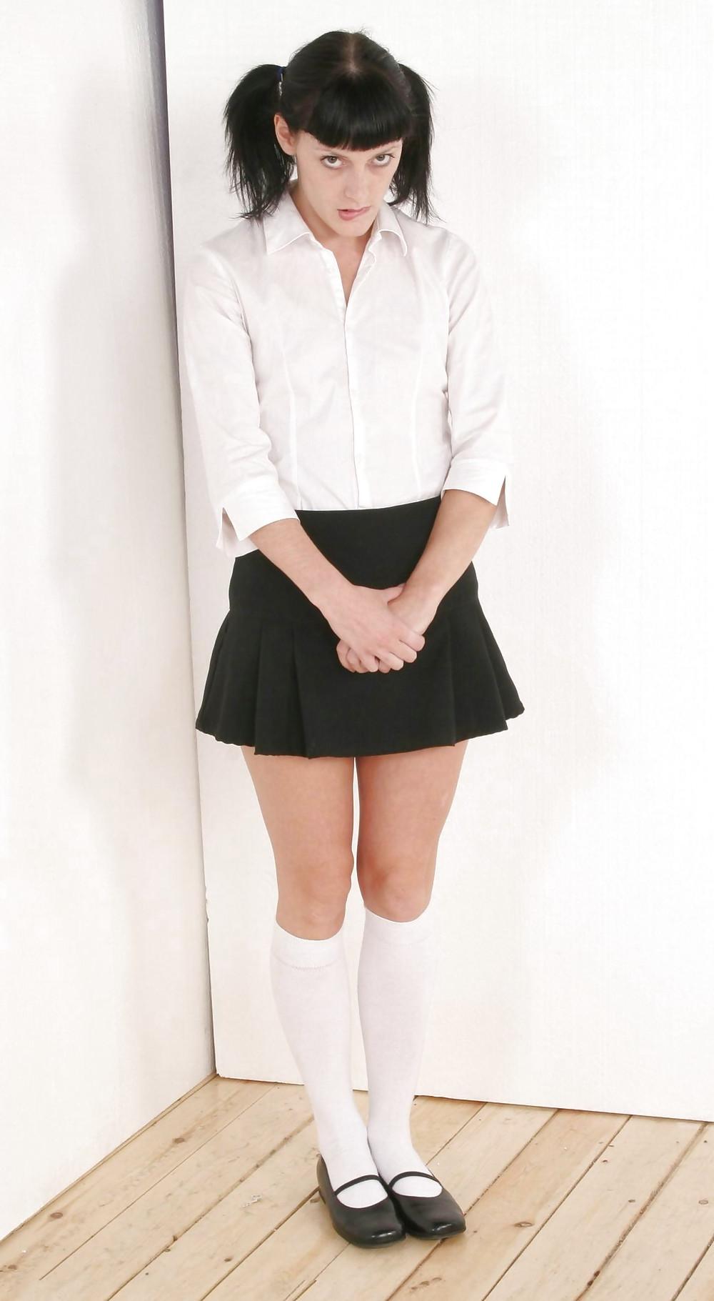 25P Schoolgirl Outfit Babes