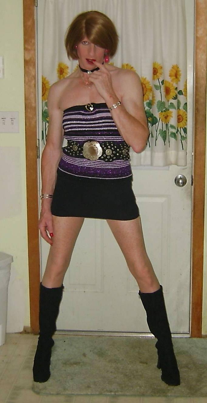 17P DEBBIE HEART-PUSS IN BOOTS