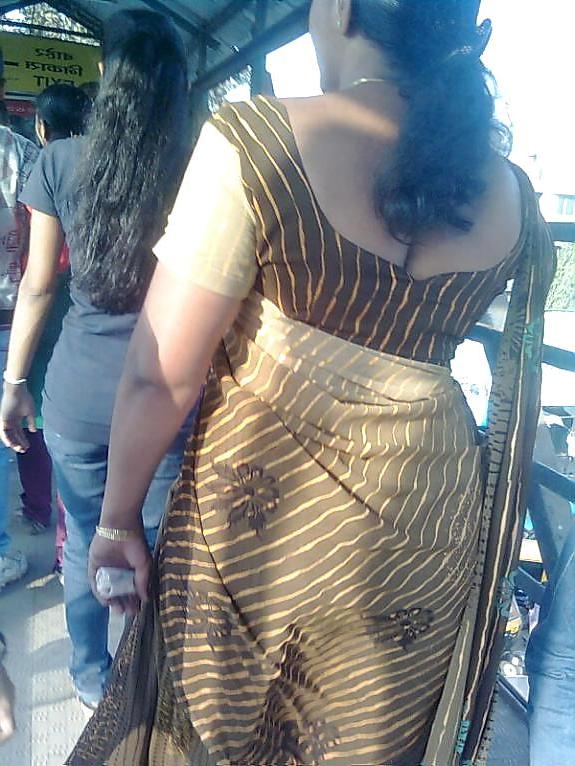 23P Indian in saree showing back