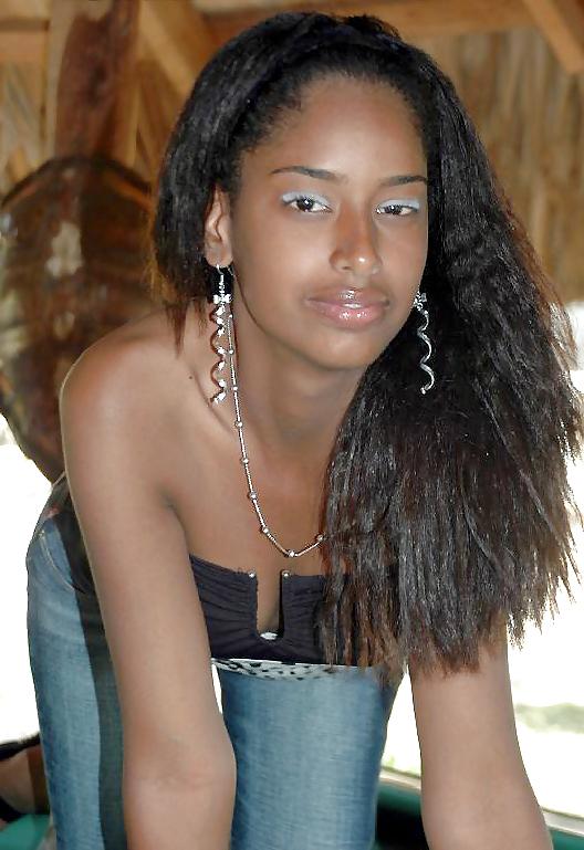 19P Elegant Ebony Ladies