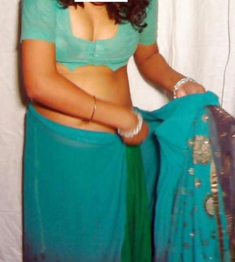 7P Indian brown skin babes boobs