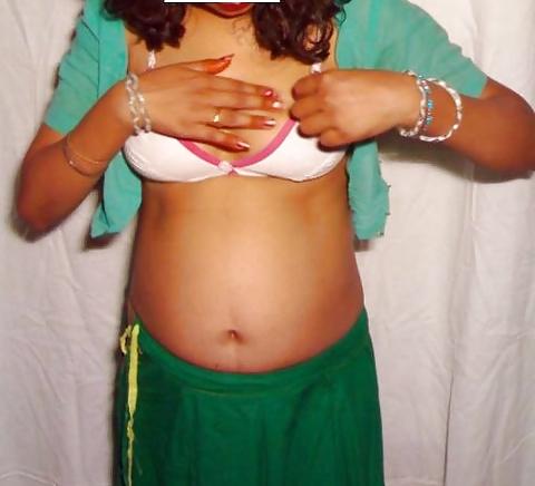 7P Indian brown skin babes boobs