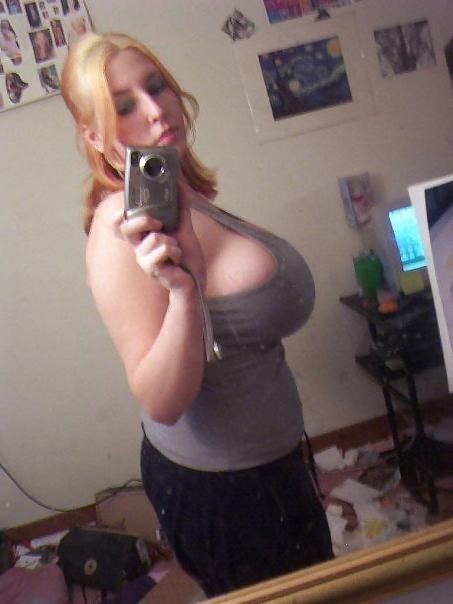 25P Mara got some serious Boobs!!