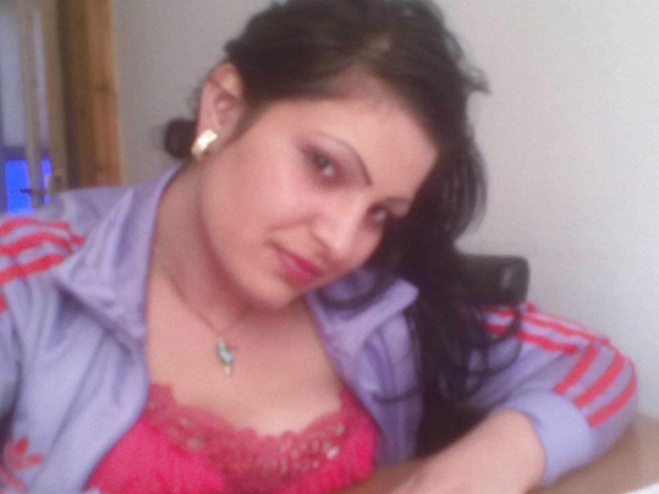 20P Hungarian prostitutes working in England