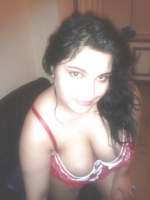 20P Hungarian prostitutes working in England