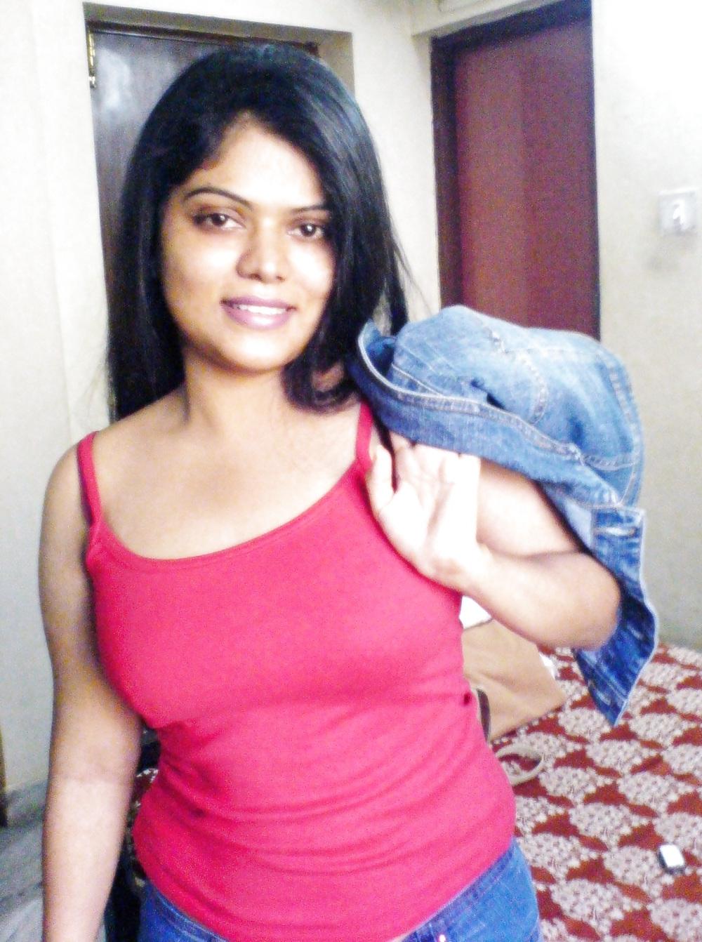 25P Indian Wife Neha