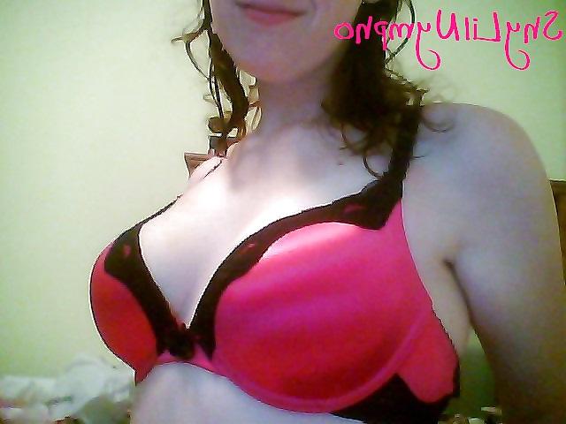 25P Webcam and Cell Phone Hot Shots