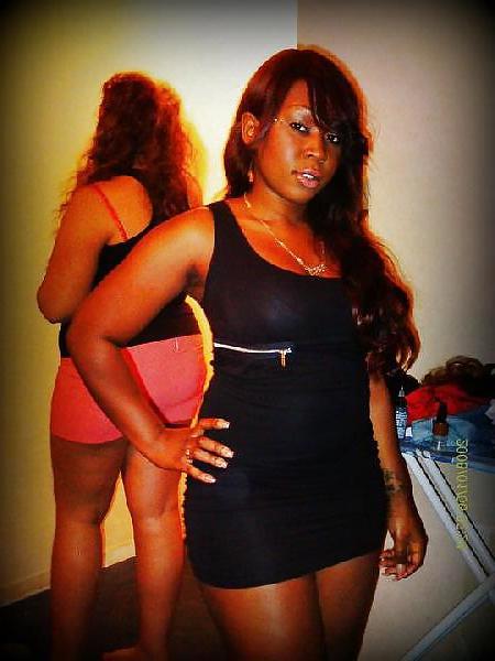 19P Hot ebony