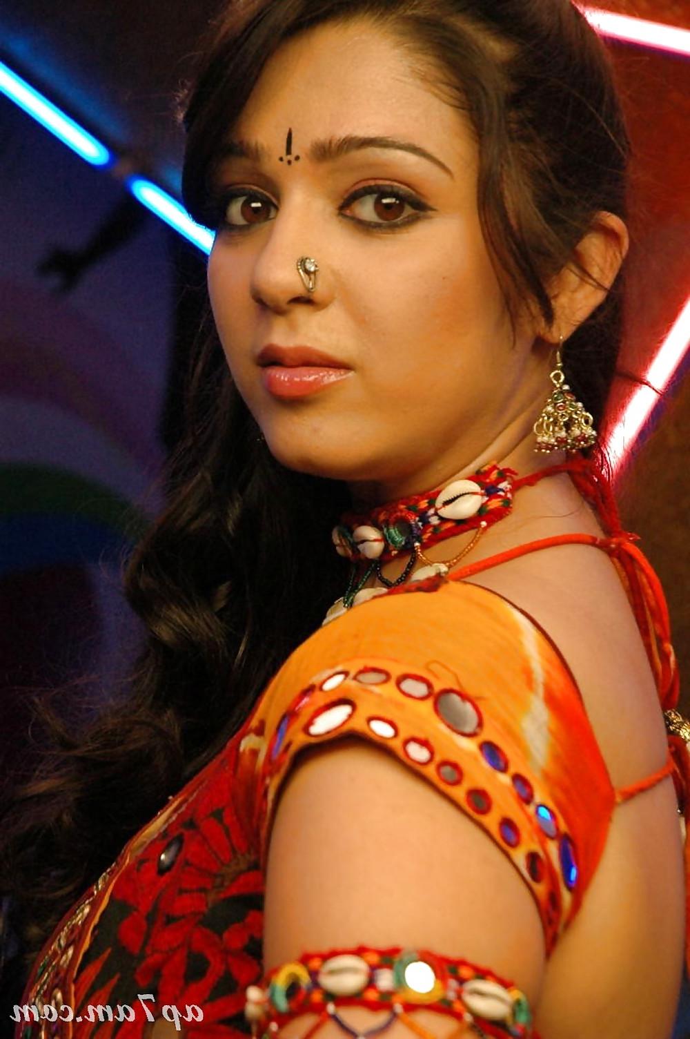 25P SEXY INDIAN ACTRESS 3