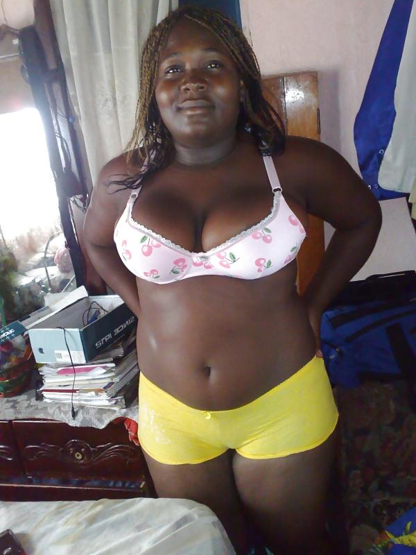 25P Hot babes