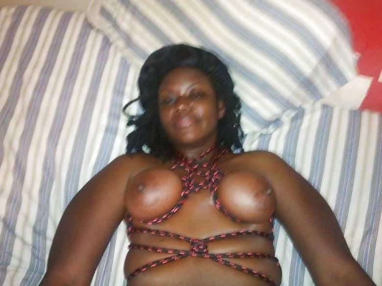 9P Ebony wife exposed