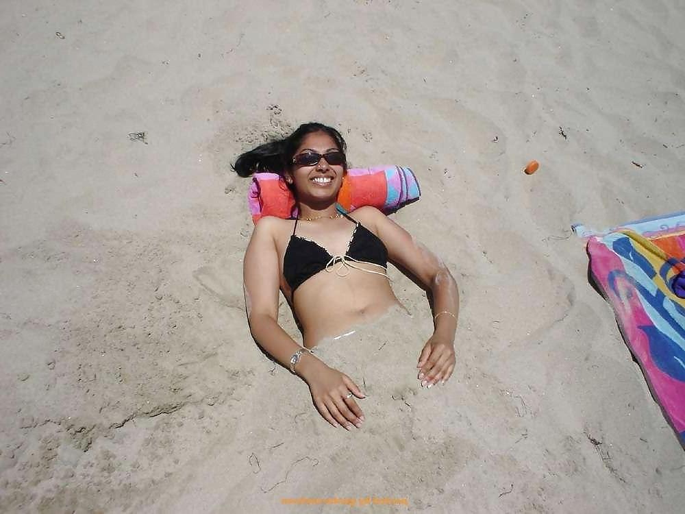 25P Sexy Indian BJ Wife