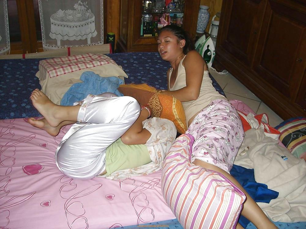 25P Sexy Indian BJ Wife