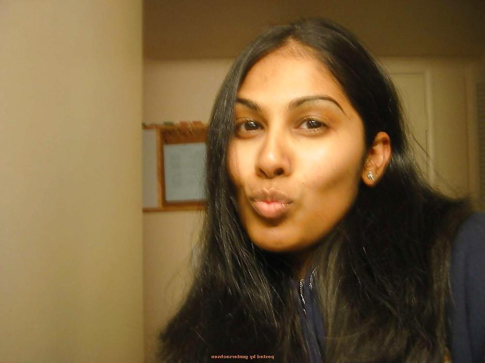 25P Sexy Indian BJ Wife