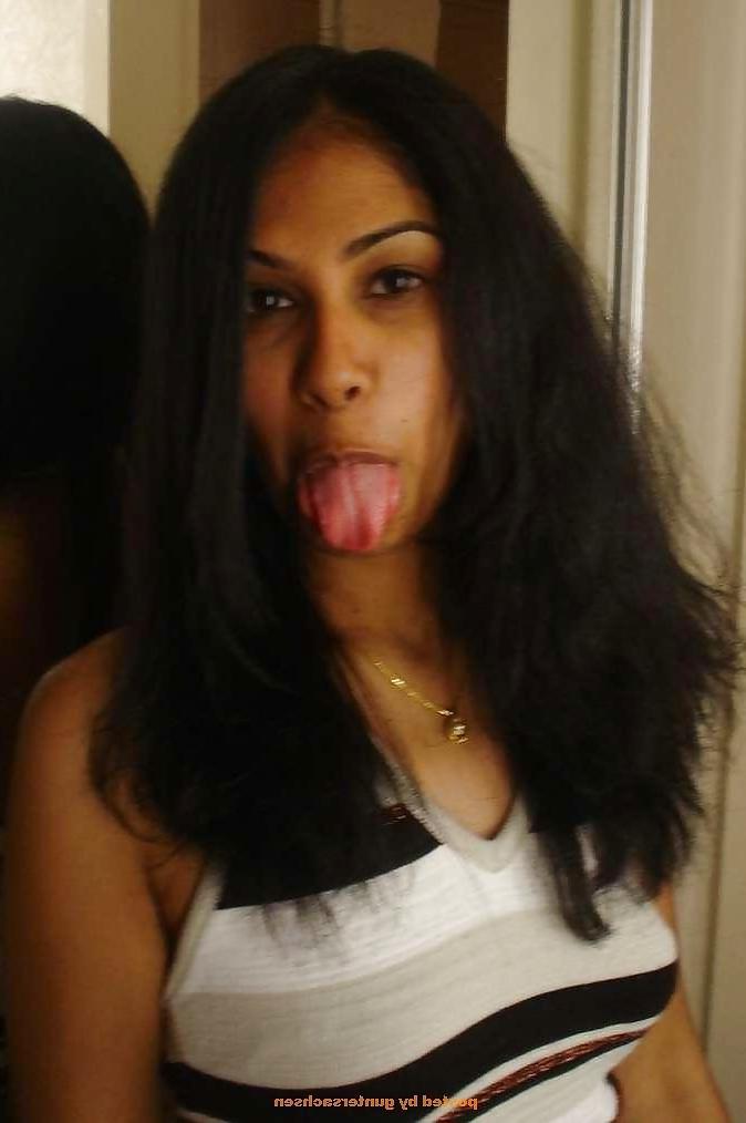 25P Sexy Indian BJ Wife