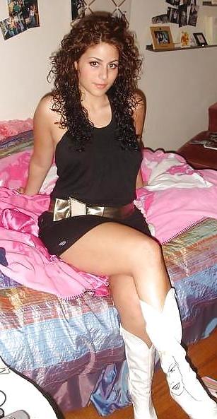 25P Persian Girls