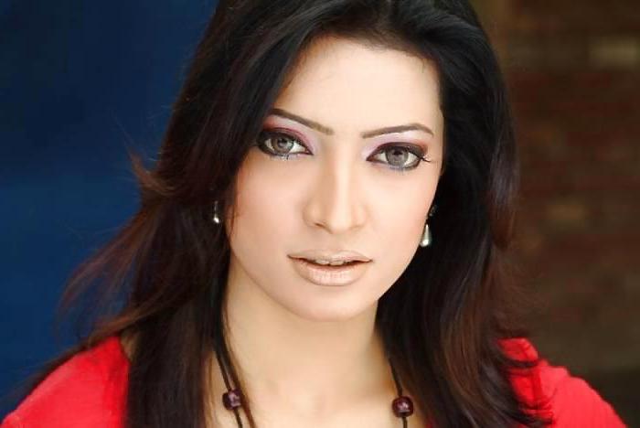 20P Busty Pakistani Bitch SILLA Great Fuck for Big Black Cocks