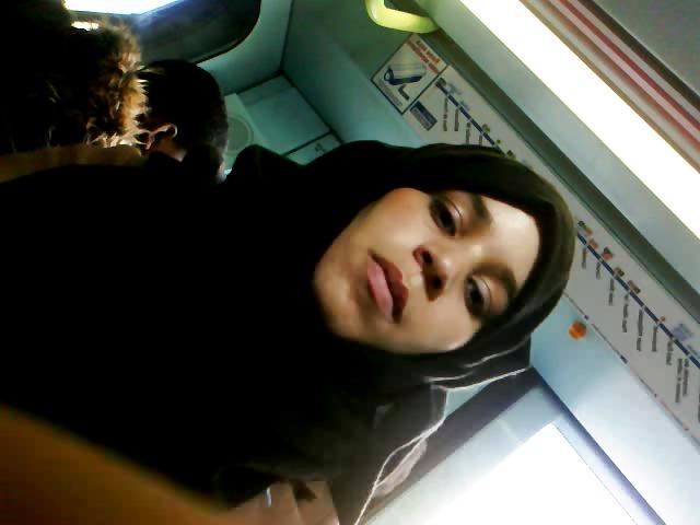 25P Hijab muslim beurette