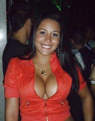 25P Babes & Breasts