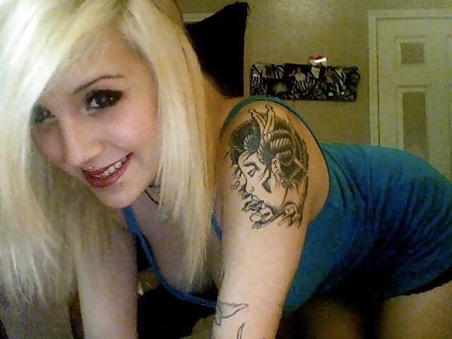 25P Babes & Breasts