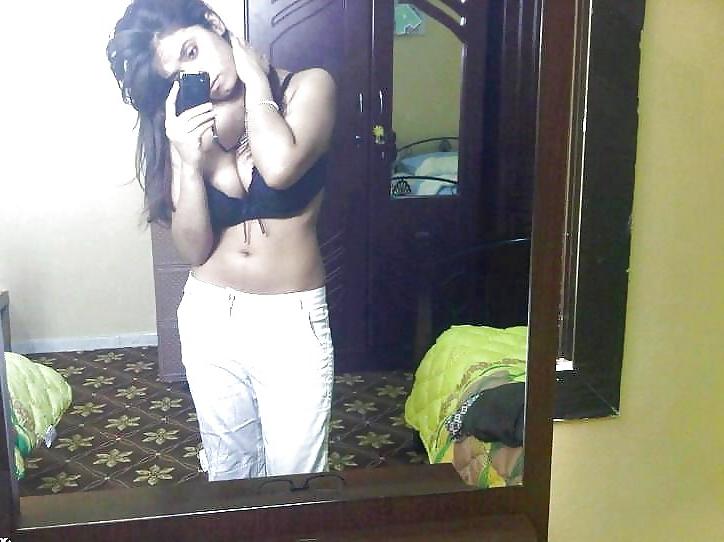 20P Indian Punjabi Blackberry pictures