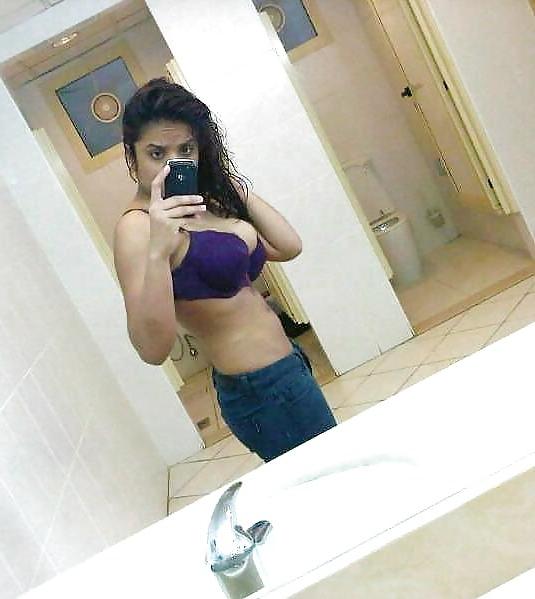 20P Indian Punjabi Blackberry pictures