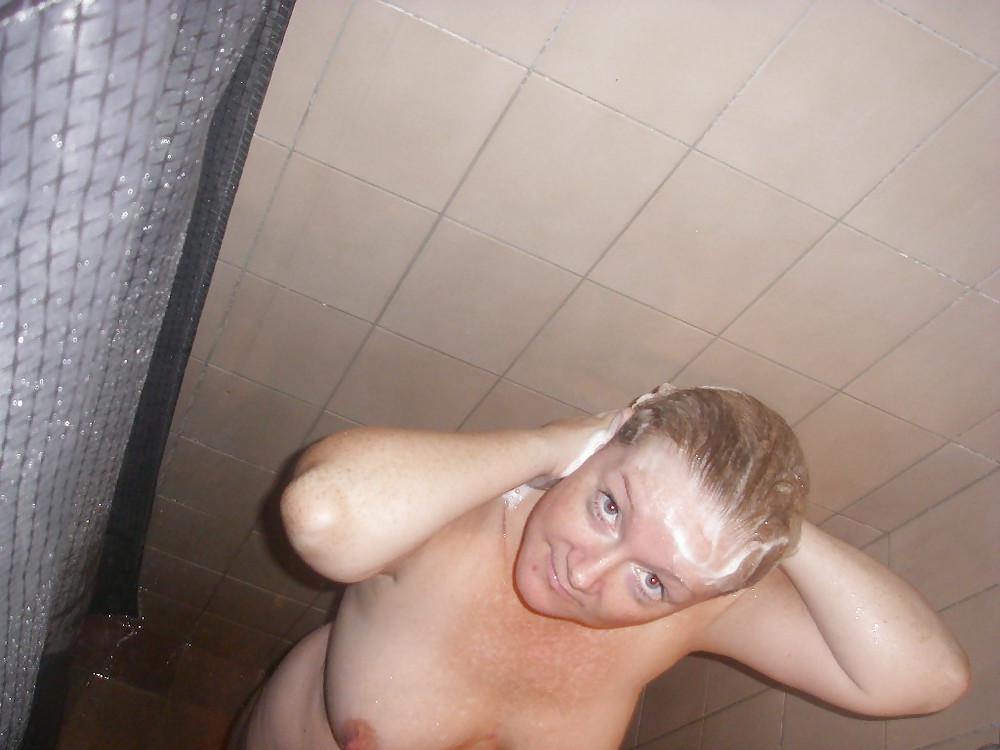 25P Girls Caught In Shower by Voyeur TROC