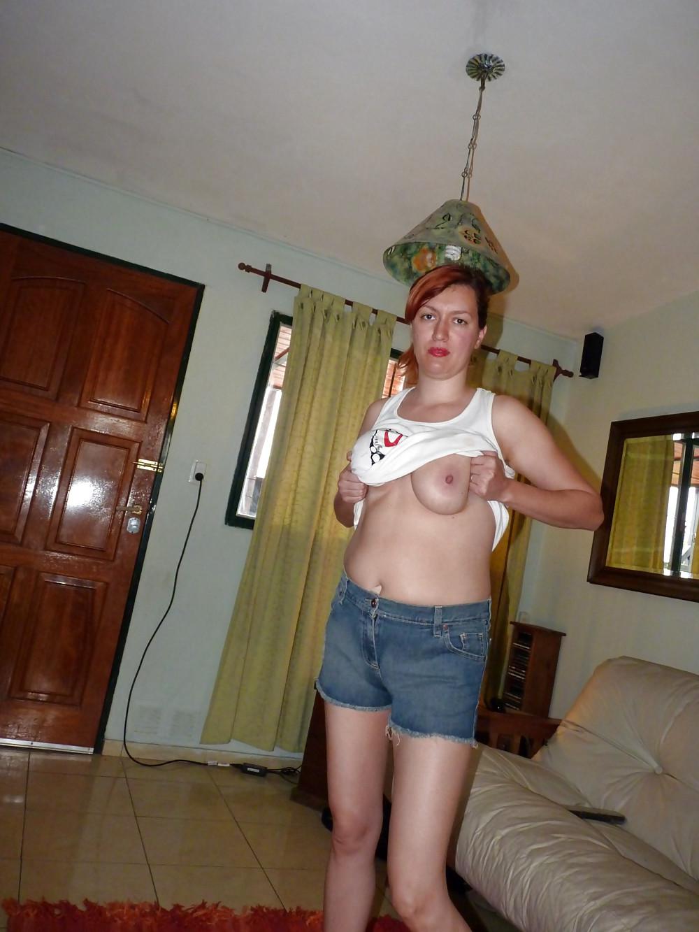 25P Big Tit Milf Carolina 2