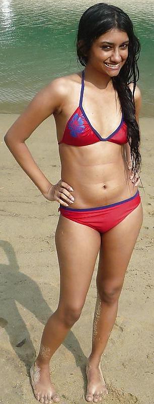24P Indian Desi Babes Hot & Sexy Indians 