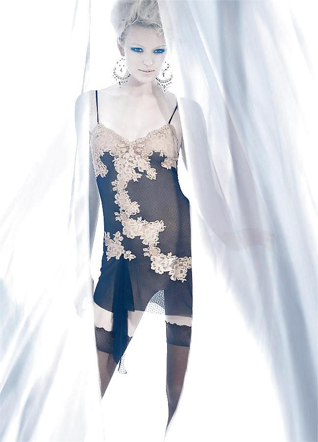 23P Georgous delectable lingerie babes