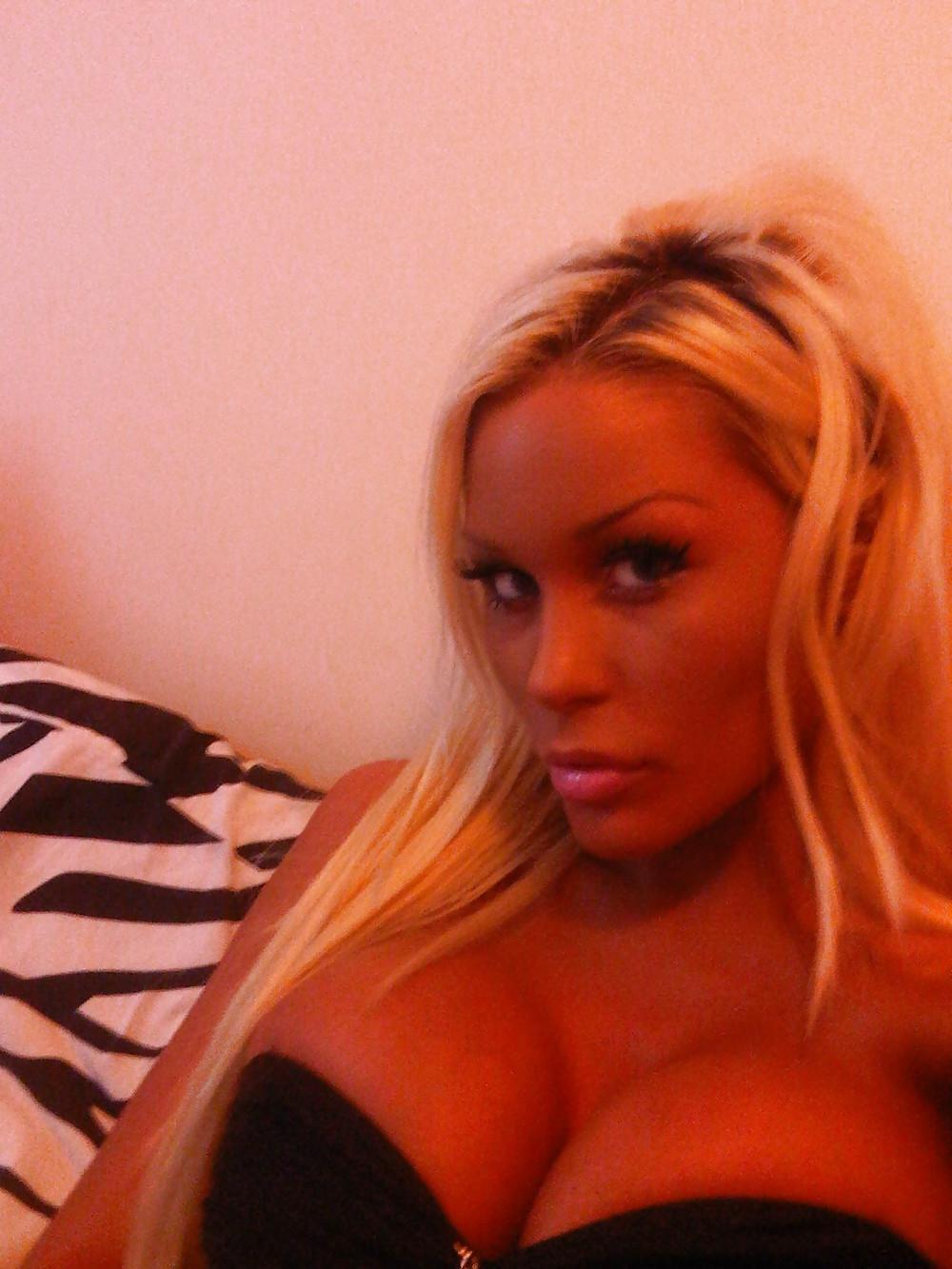 23P Big Boobs & Bodies 9