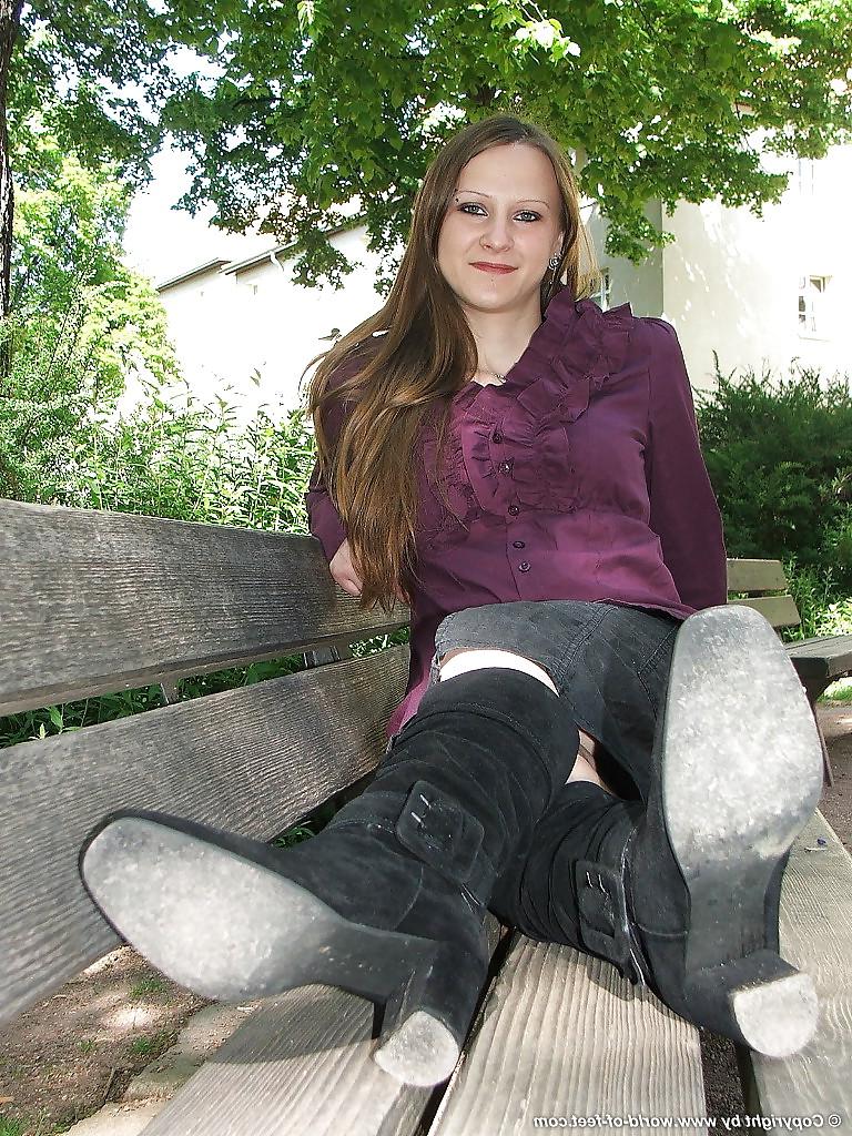 17P Boots