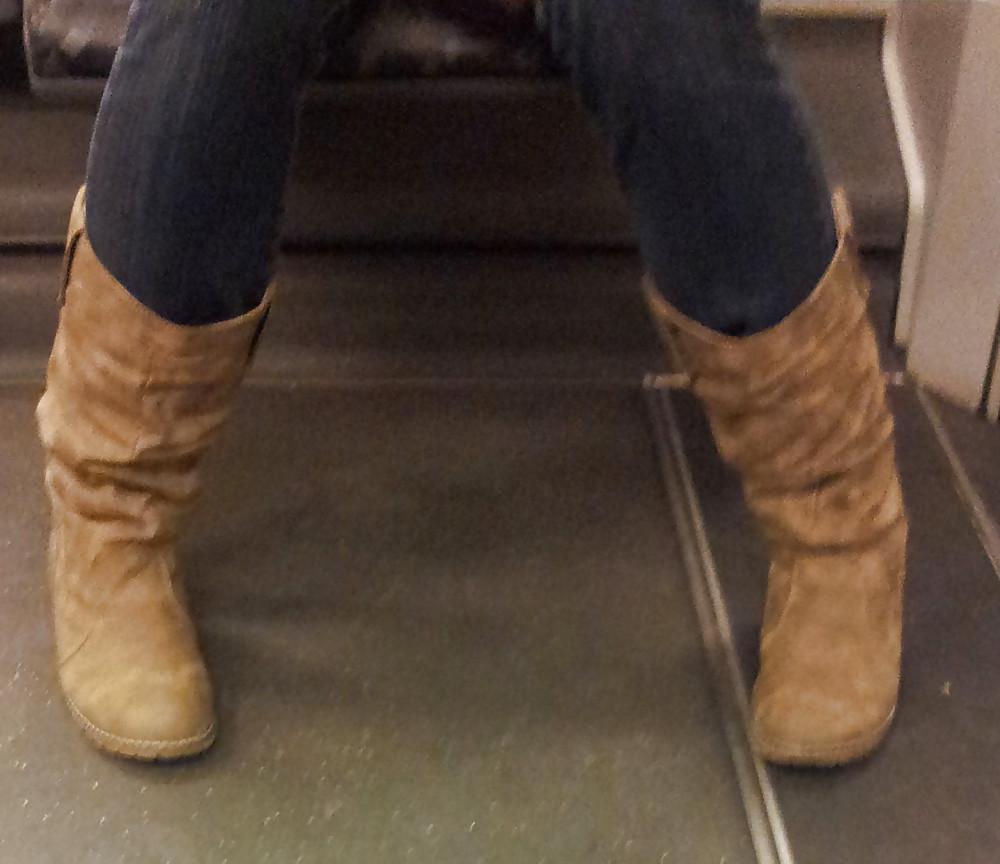17P Boots