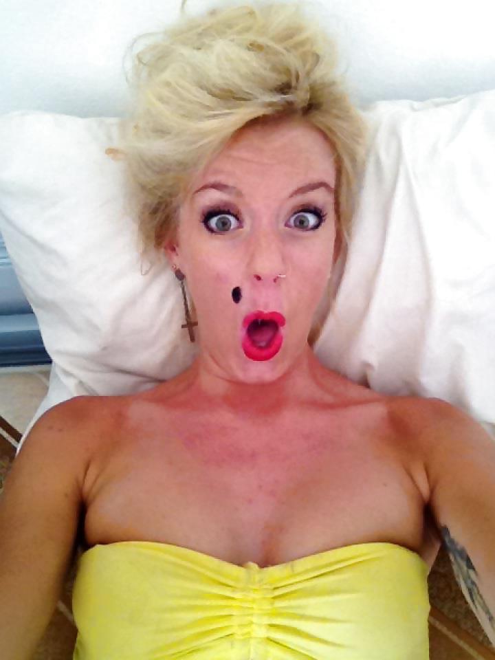 10P Carrie is caught...