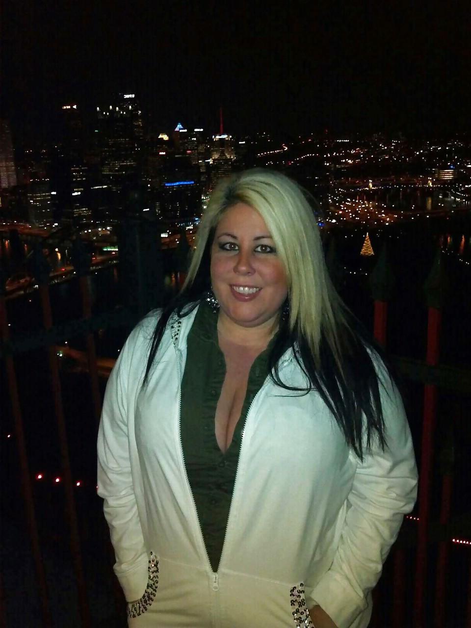 10P Massive tit bbw