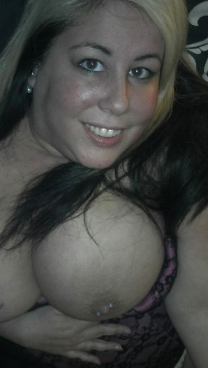 10P Massive tit bbw