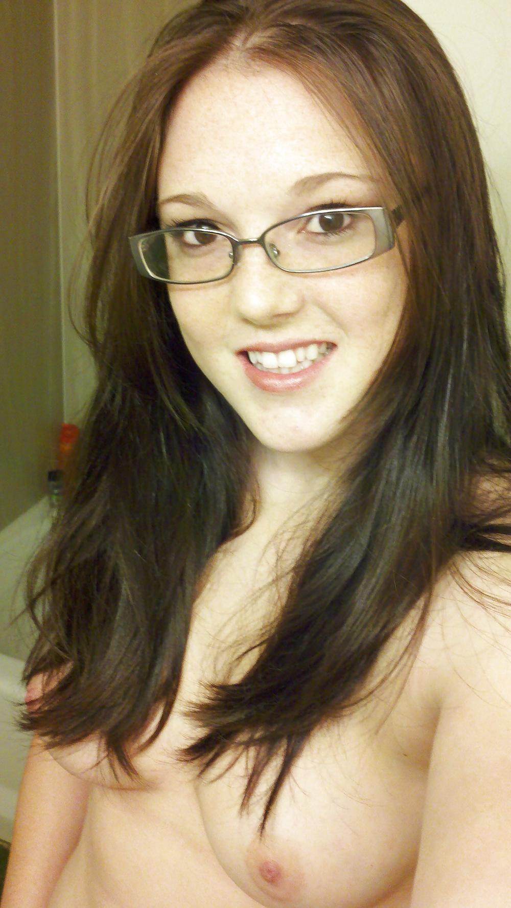 25P Stolen cell phone pics