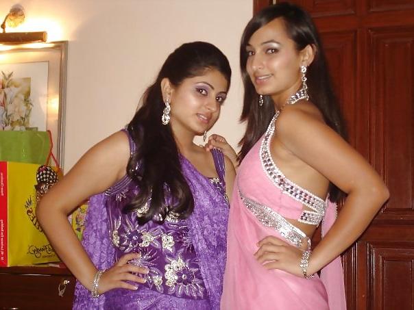 7P Hot as hell indian girl in saree part 3 