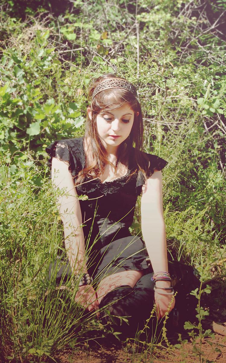 22P French girl with New rock boots