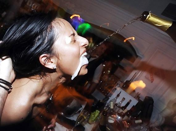 25P Champagne facial crazy parties