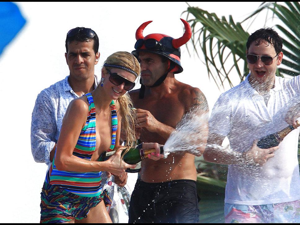 25P Champagne facial crazy parties