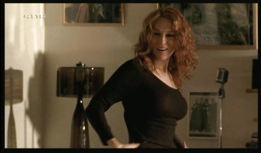 25P French actresses with boobs