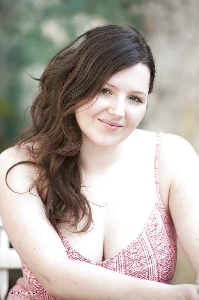 25P French actresses with boobs