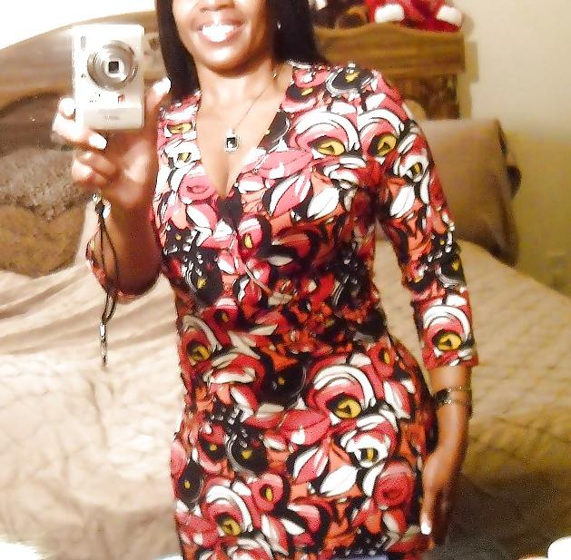 8P Sexy as milf 